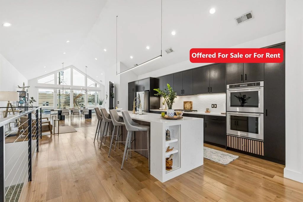 4404 Capitol Avenue, Dallas