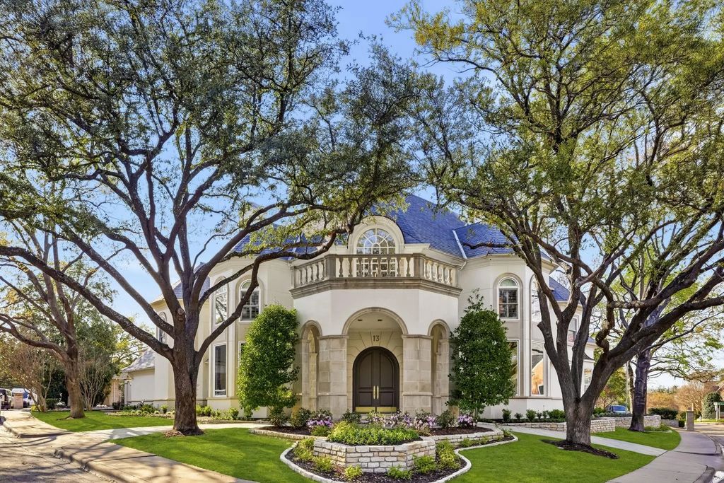 13 Downs Lake Circle, Dallas