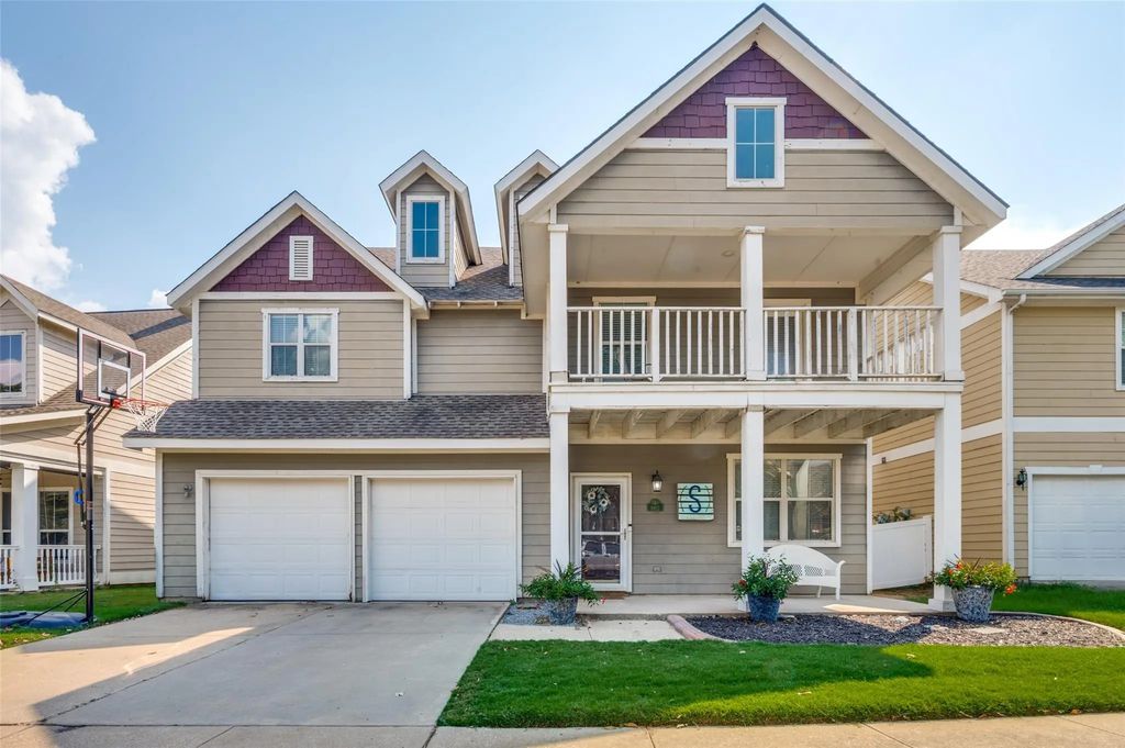 9812 Marthas Vineyard Circle, Providence Village