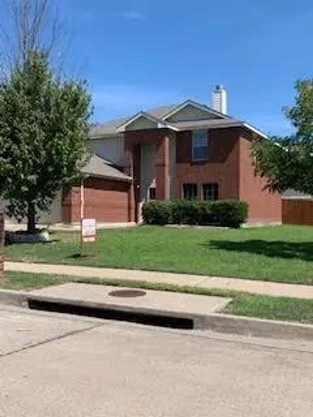 2712 Redwood Street, Royse City