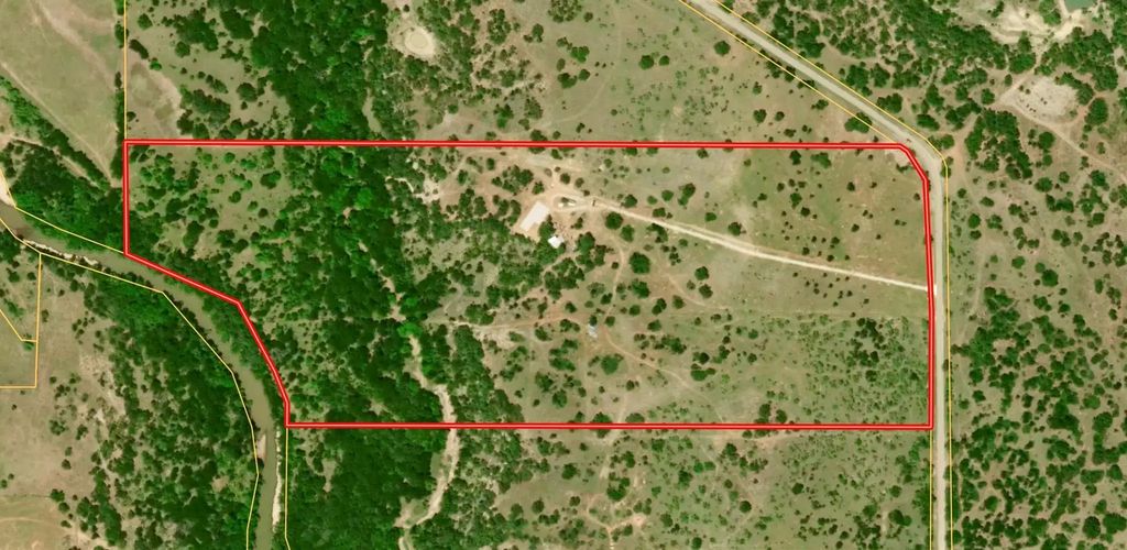 2429 County Road 411 W, Brownwood