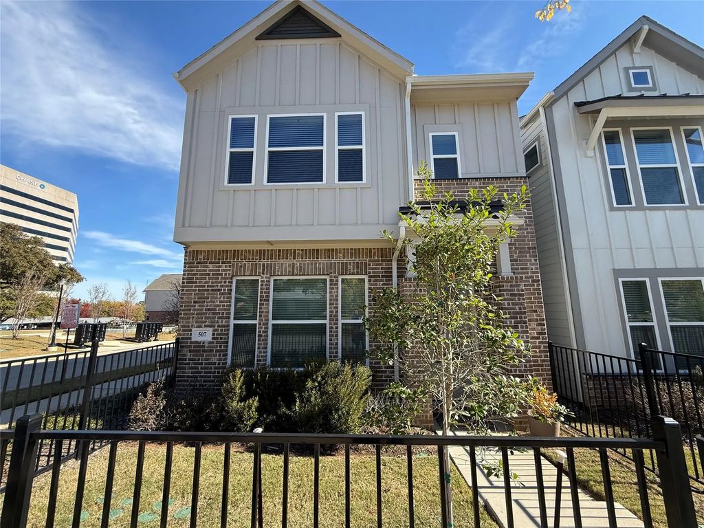 507 Mission Trail B3a, Arlington
