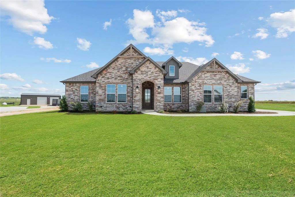 108 Emma Court, Decatur