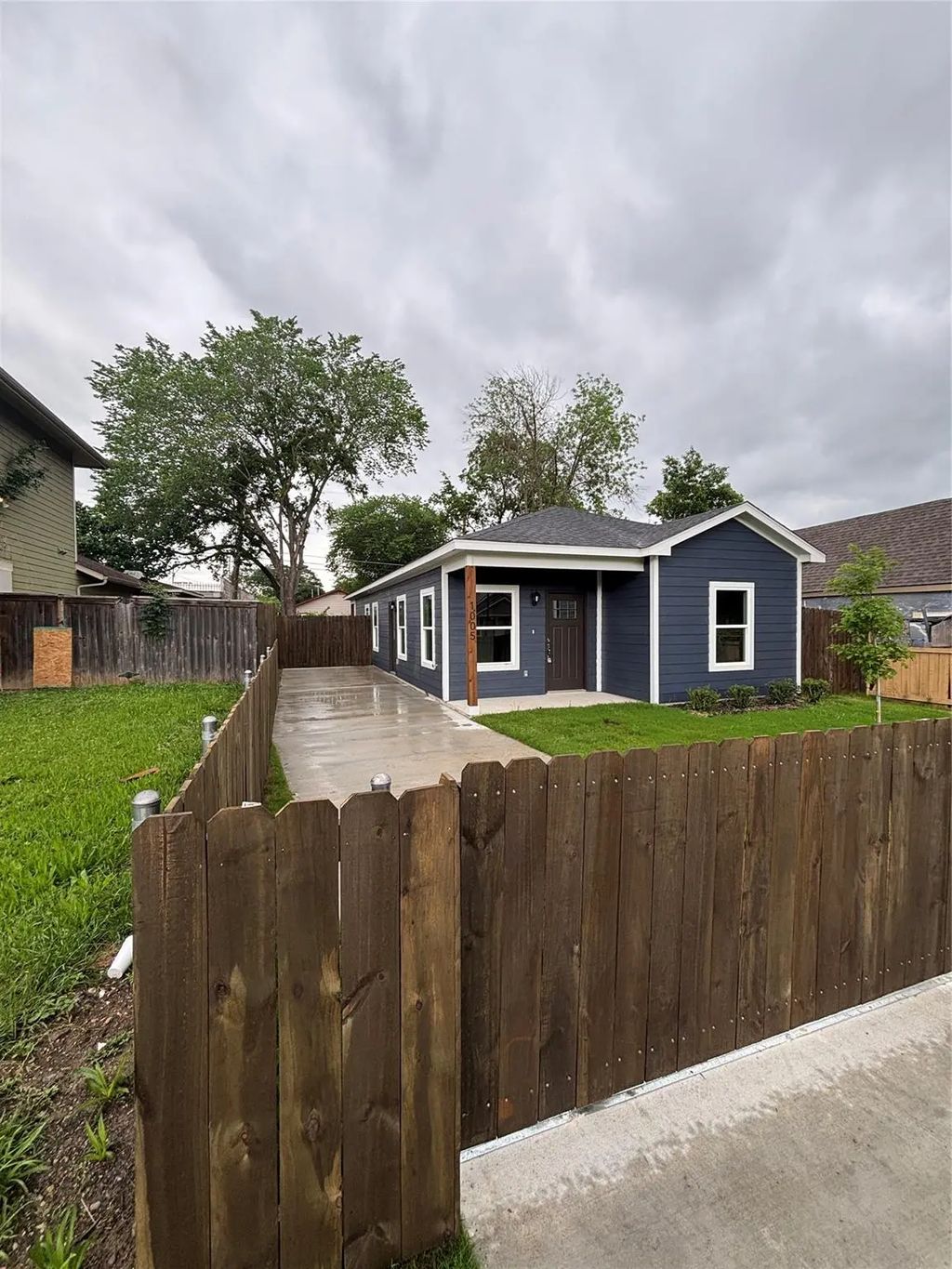 1005 E Tucker Street, Fort Worth