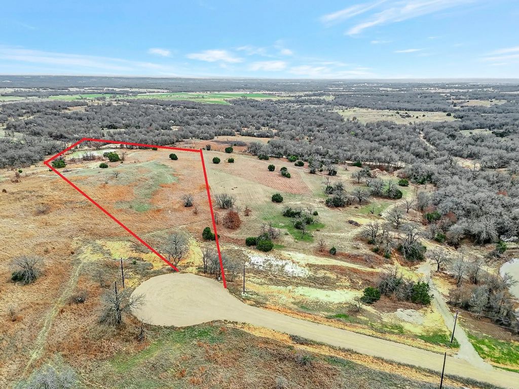2040 Mustang Ridge, Perrin