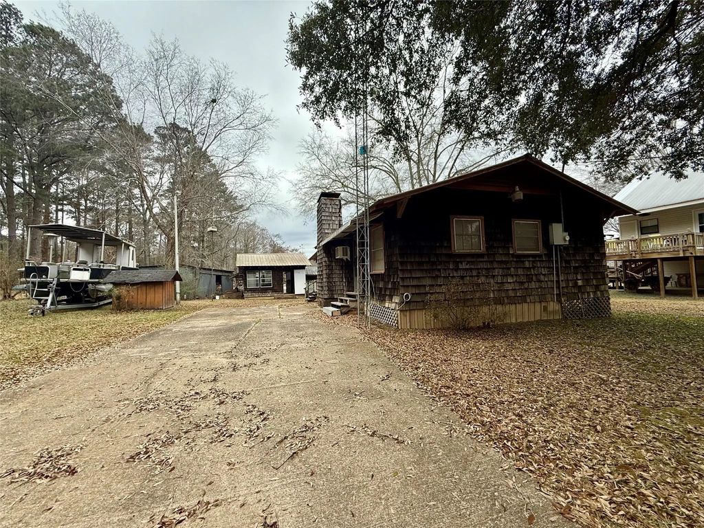 151 Sardis Landing Road, Farmerville