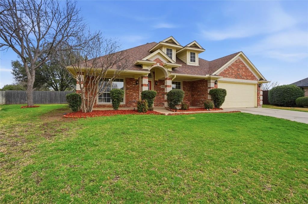 500 Surry Court, Saginaw