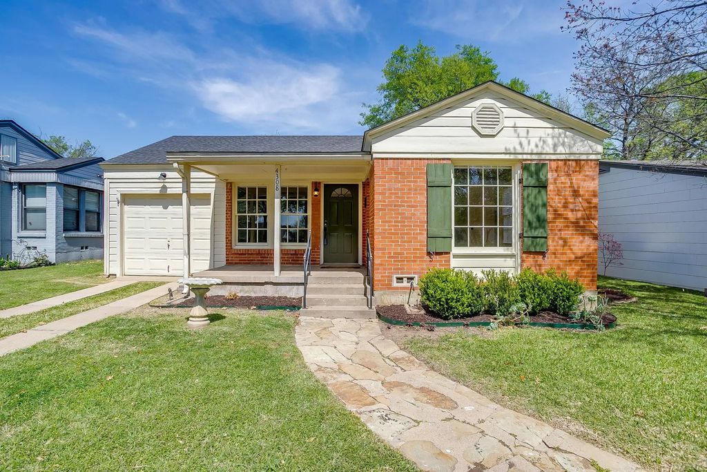 4308 Curzon Avenue, Fort Worth