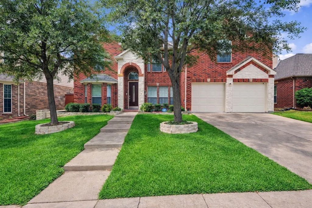 4525 Warbler Lane, Garland