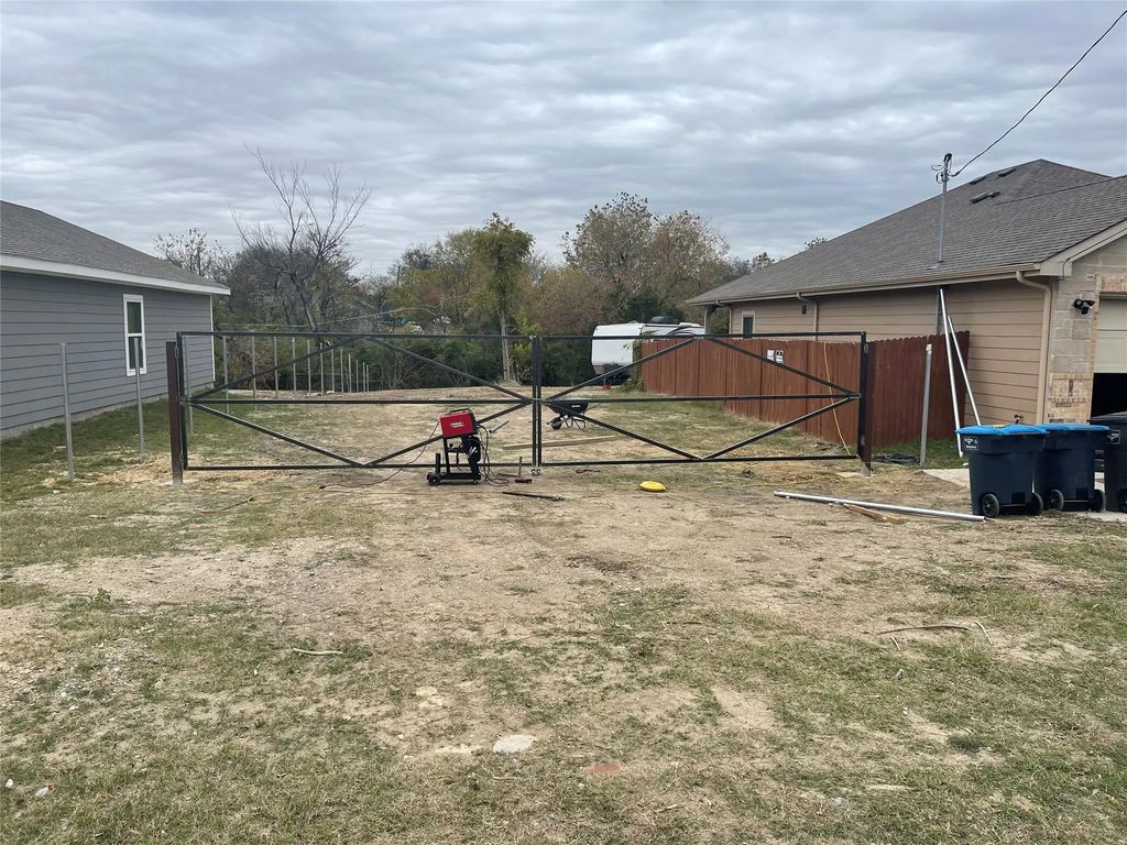 1039 E Magnolia Avenue, Fort Worth