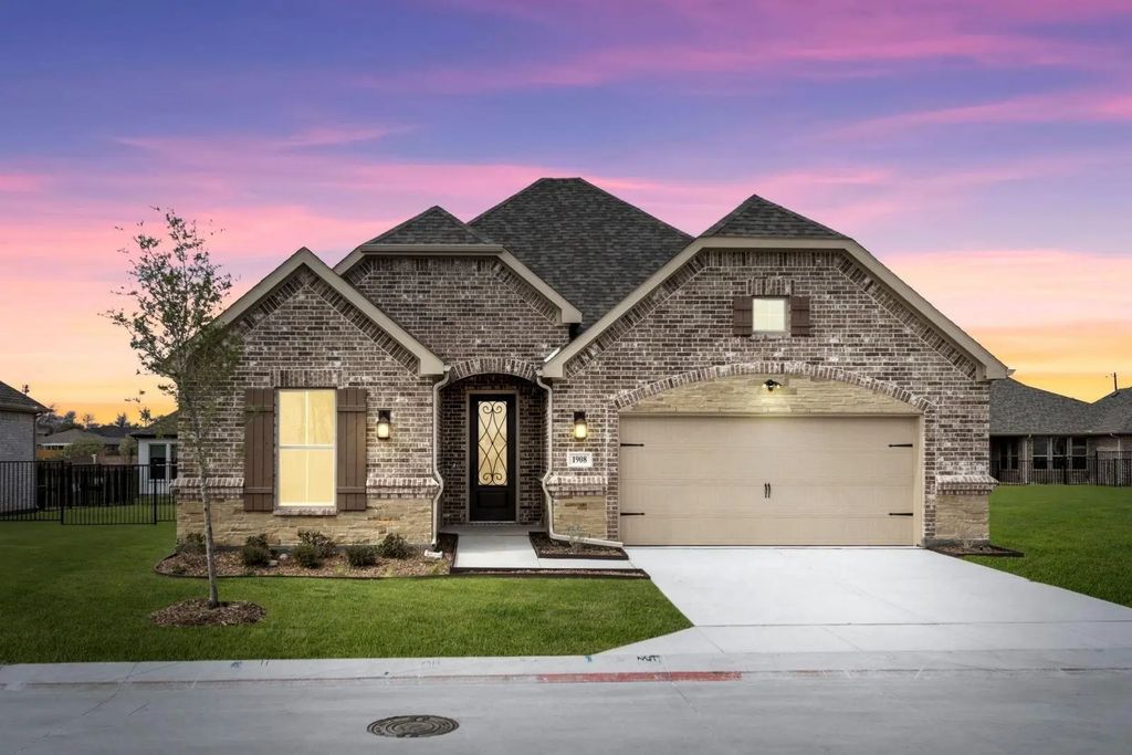 1908 Vittoria Lane, Little Elm