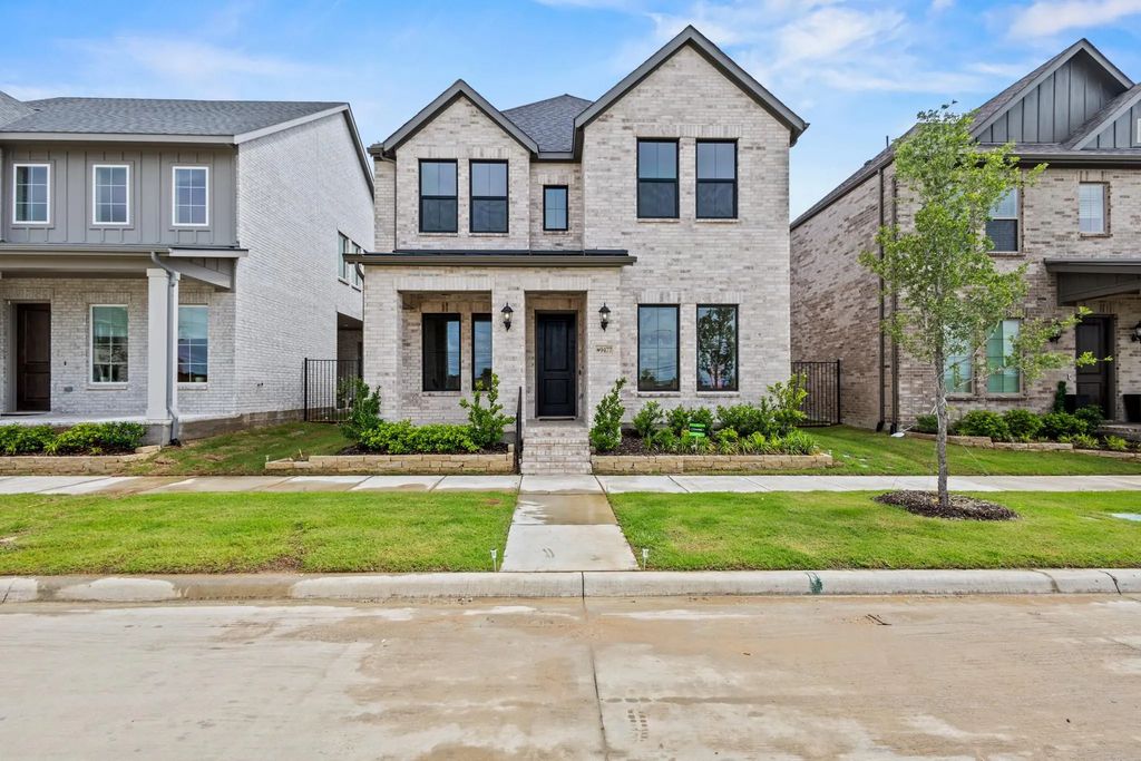 9477 Keep Street, Frisco