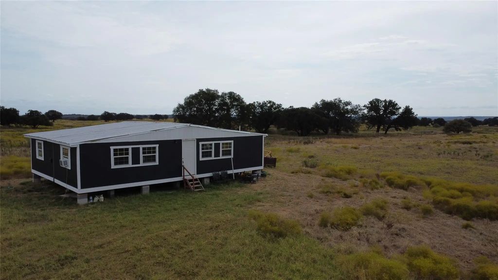 4315 Cr 226, San Saba