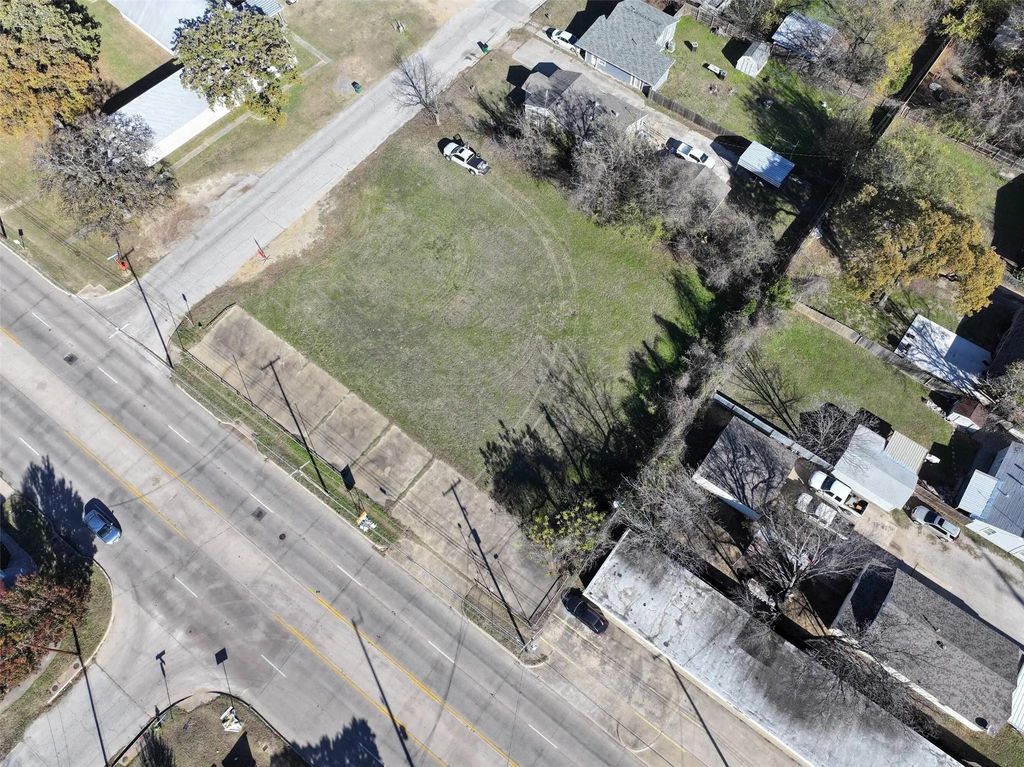 3900 Mercury Street, Haltom City