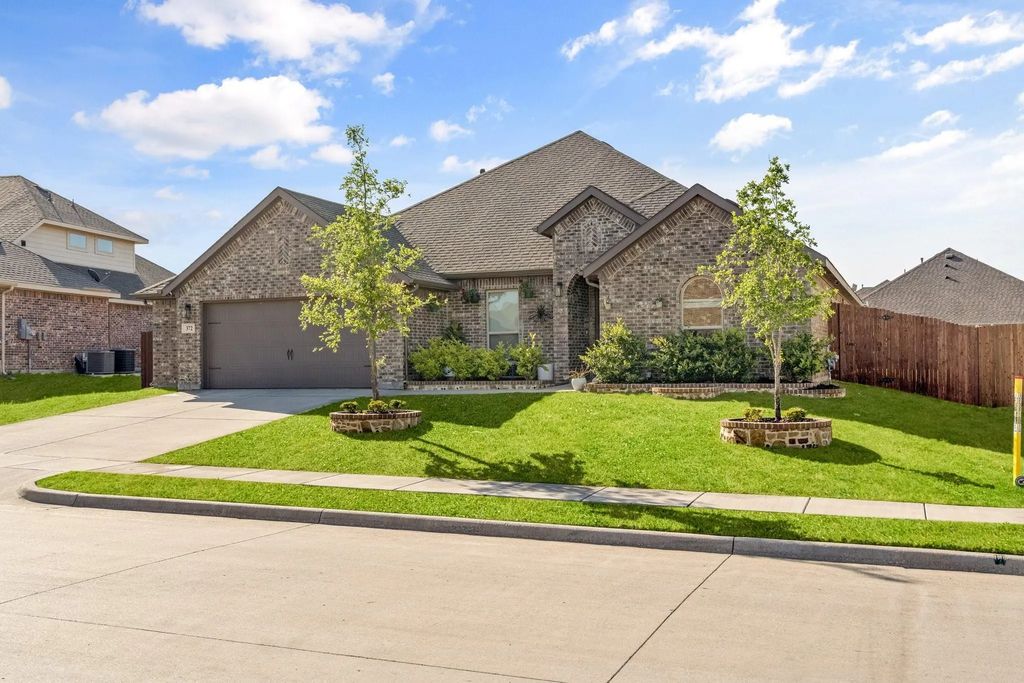 372 Chapel Hill Drive, Forney
