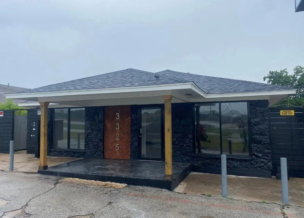 3325 Interstate 30, Mesquite