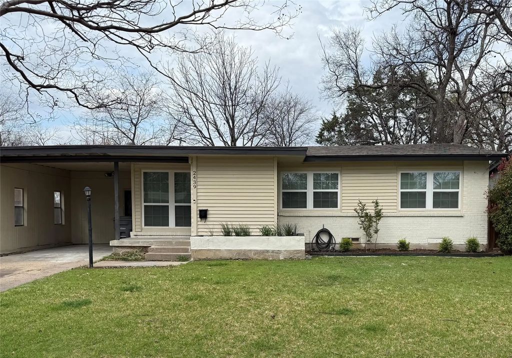 2439 Maverick Avenue, Dallas