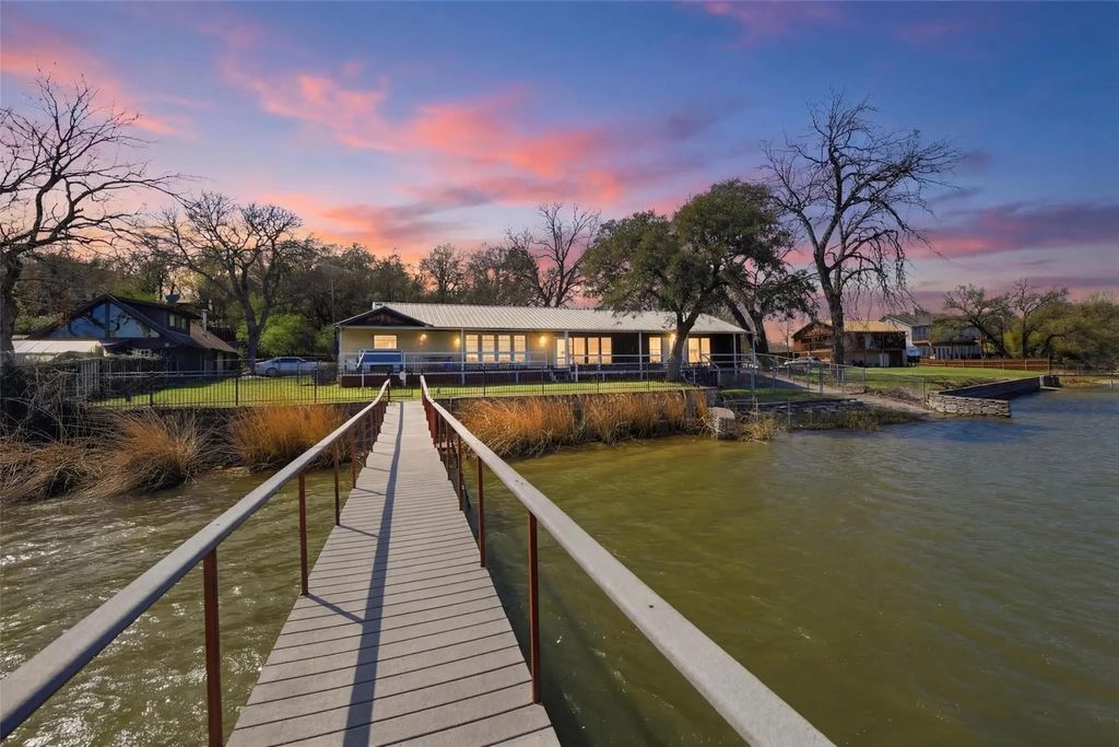 2404 Indian Cove Street, Fort Worth