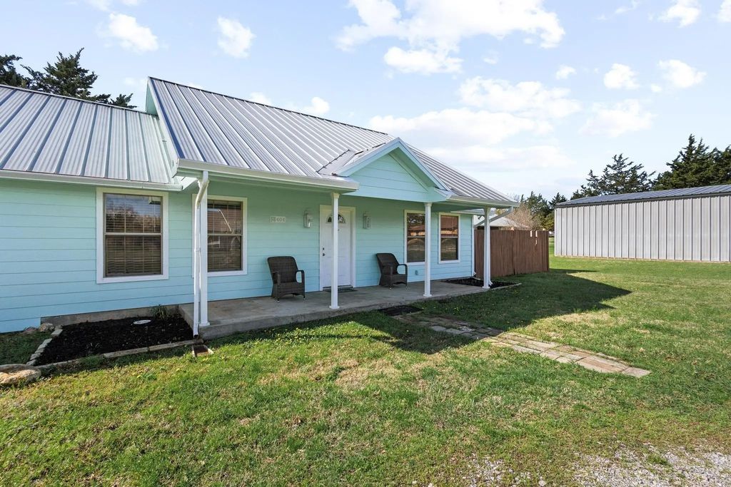 404 Willow Drive, Pottsboro