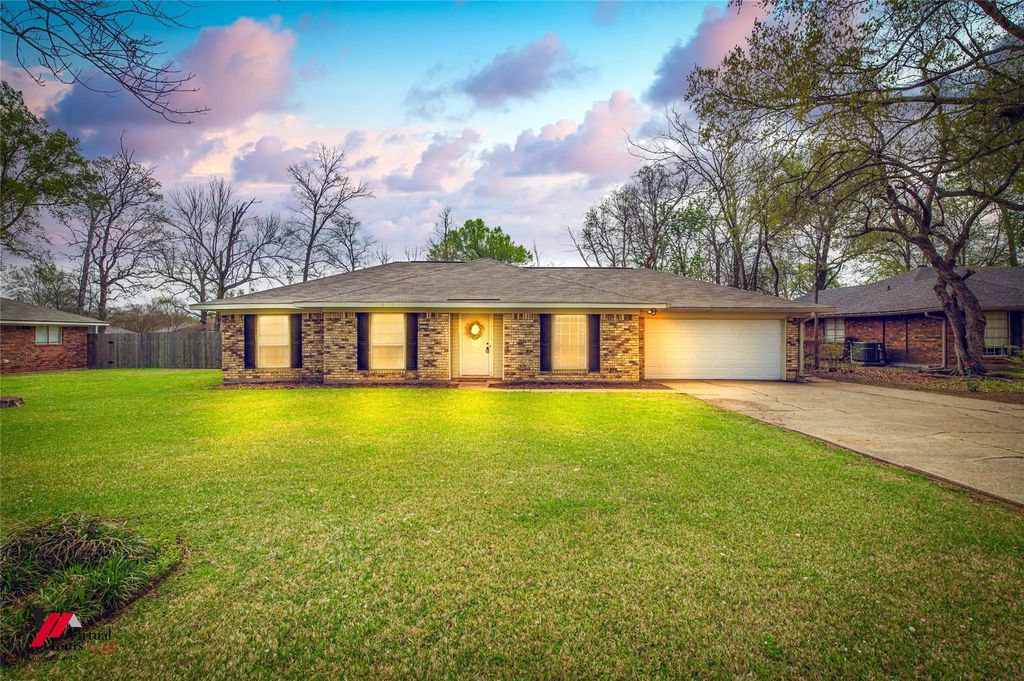 113 Park Boulevard, Benton
