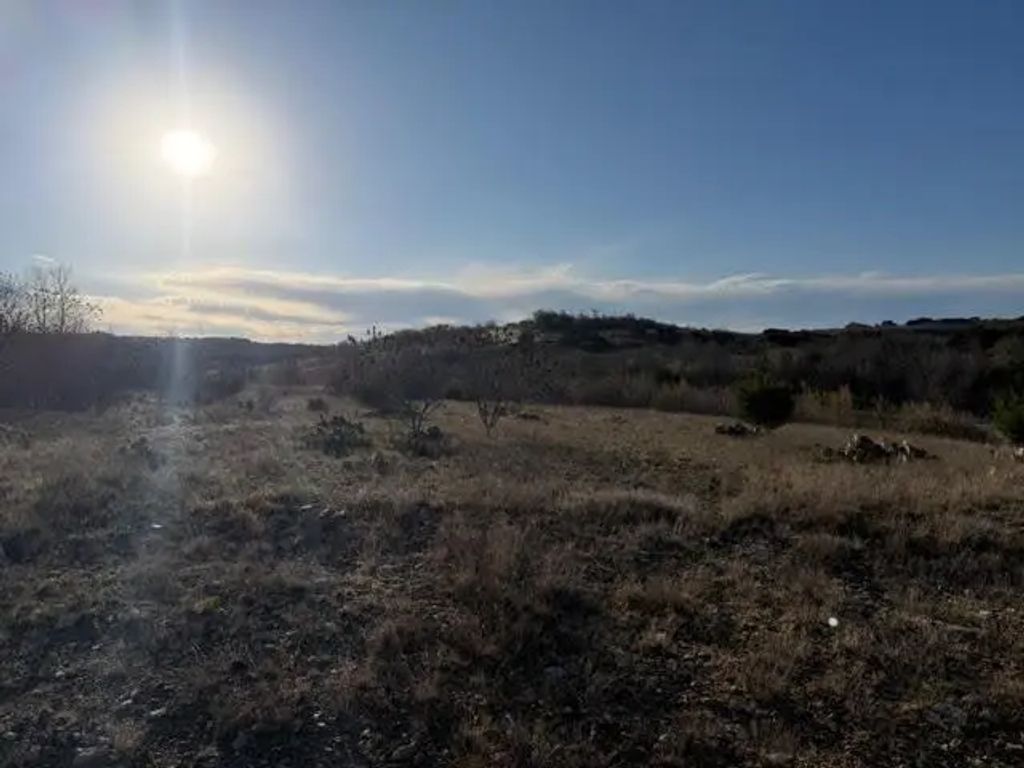 2220 Canyon Wren Loop, Graford