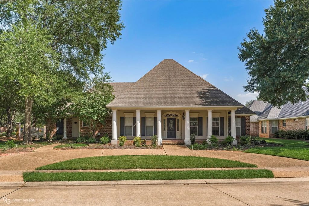 101 Chesterton Court, Bossier City