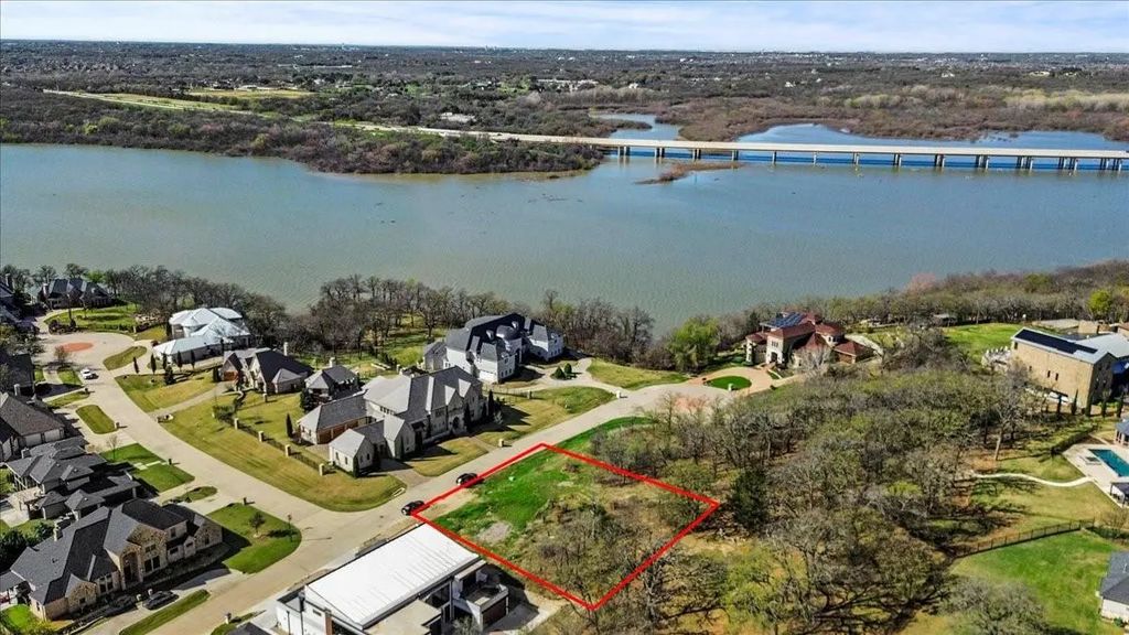 2309 Oak Bluff, Corinth