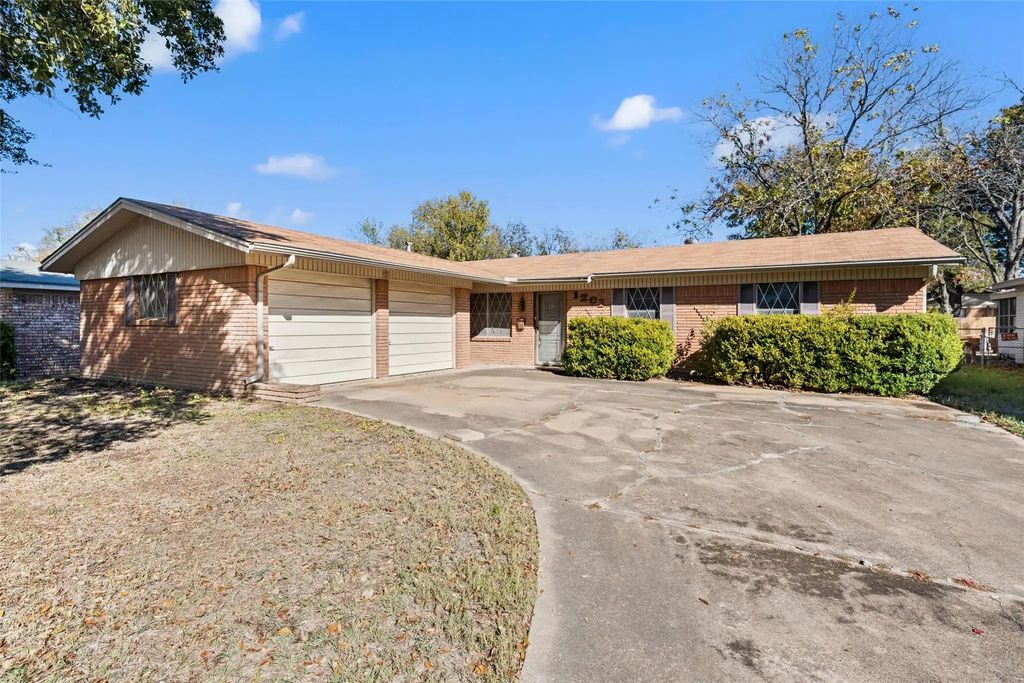 1201 Melrose Drive, Waco