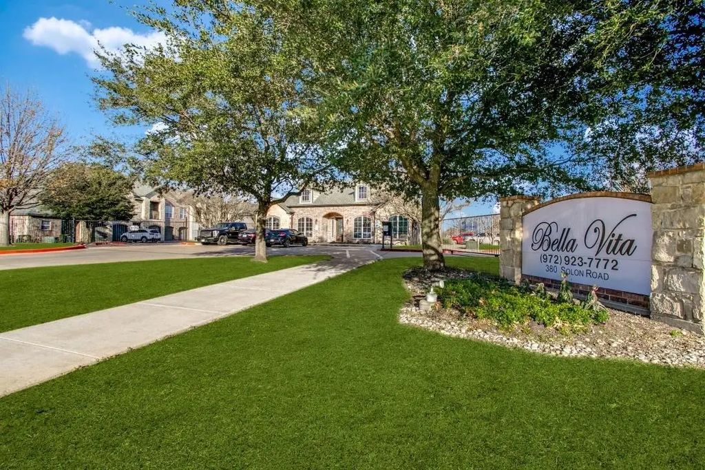 380 Solon Road, Waxahachie