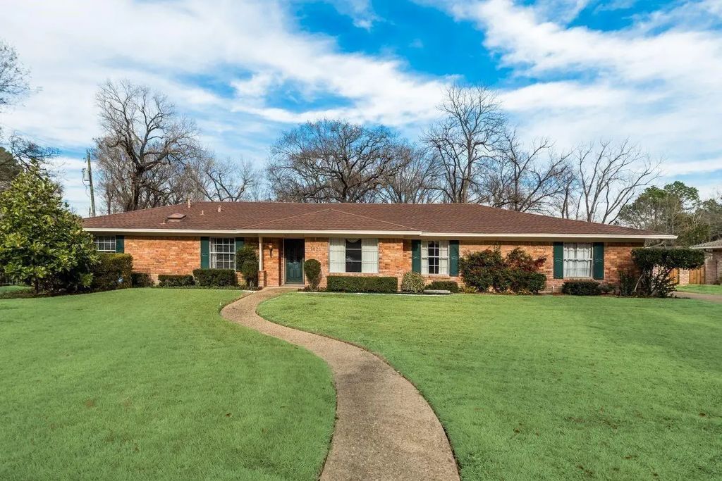 1821 Dartmouth Lane, Corsicana