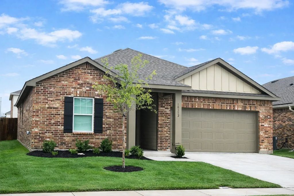 10312 Bridgetown Lane, Fort Worth