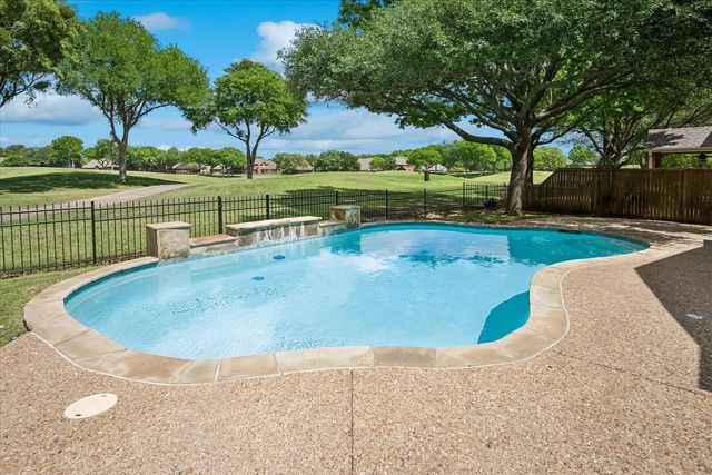 5104 Arbor Hollow Drive, McKinney