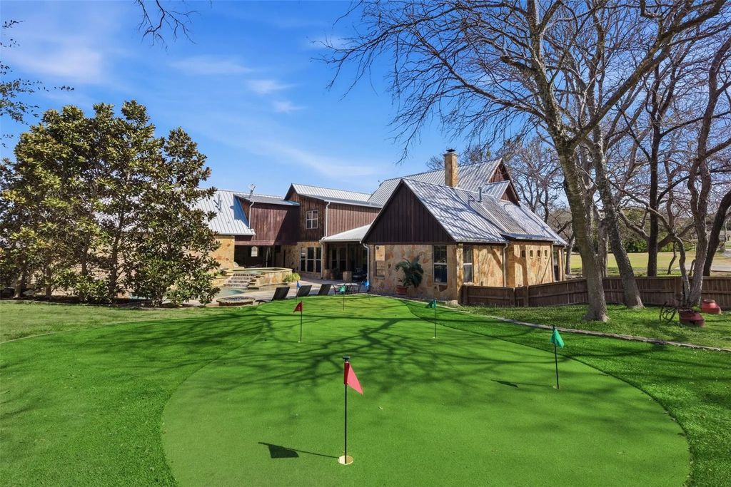 129 Trinity Bluffs, Aledo