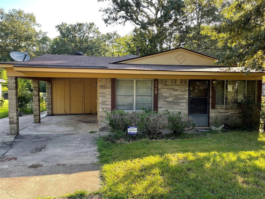 7713 Gideon Street, Shreveport