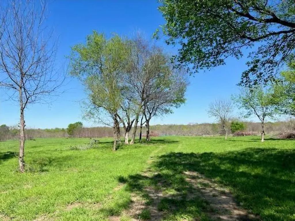 County Rd 2624, Wills Point