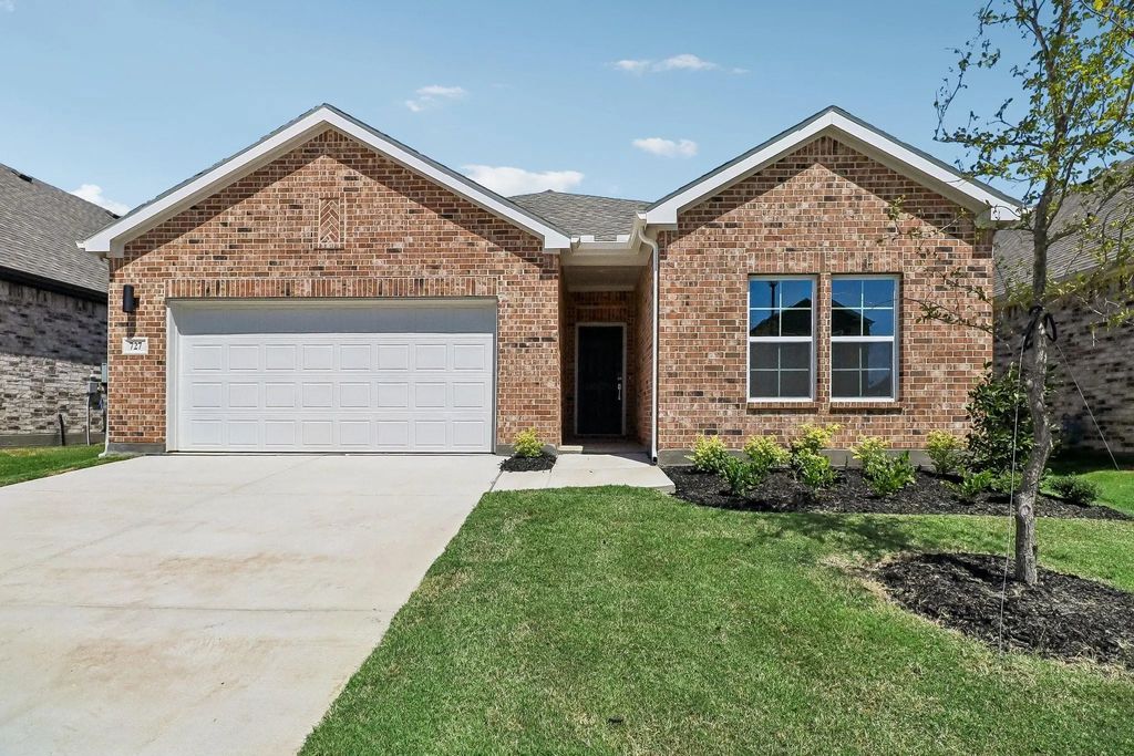 727 Carson Drive, Forney