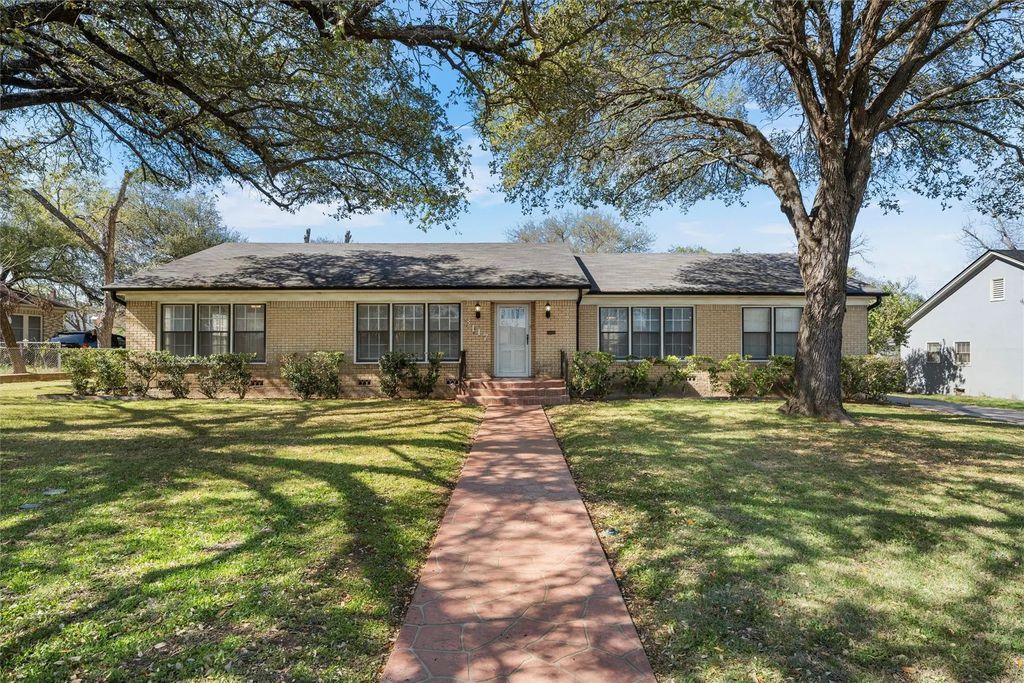 3117 Colcord Avenue, Waco
