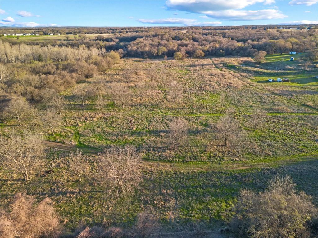 9911 Zion Hill Road, Poolville