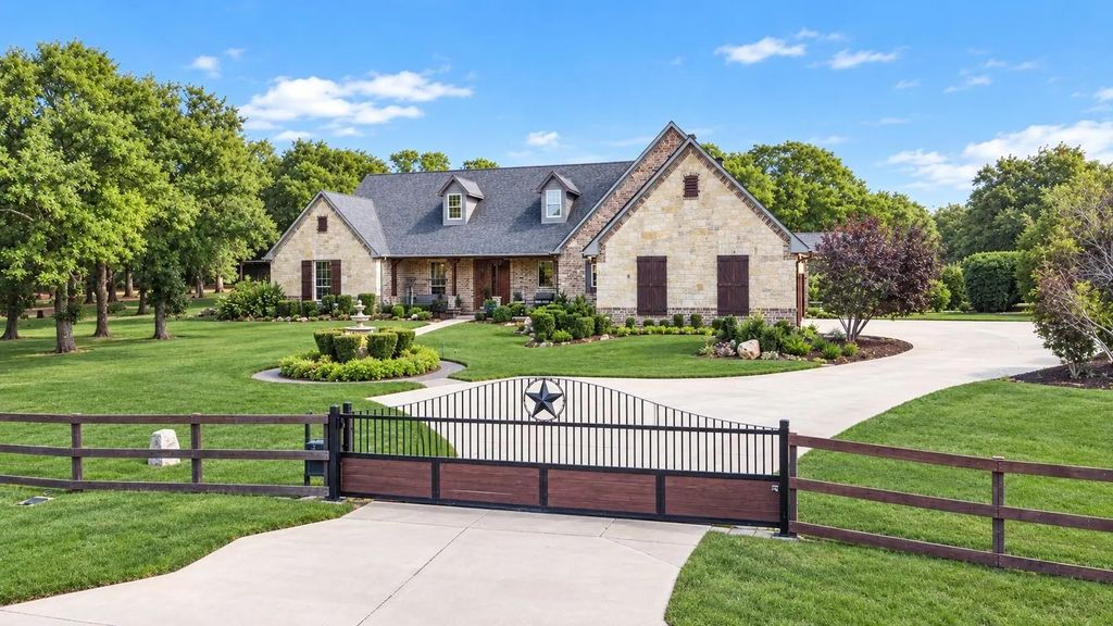 1684 Blevins Drive, Keller