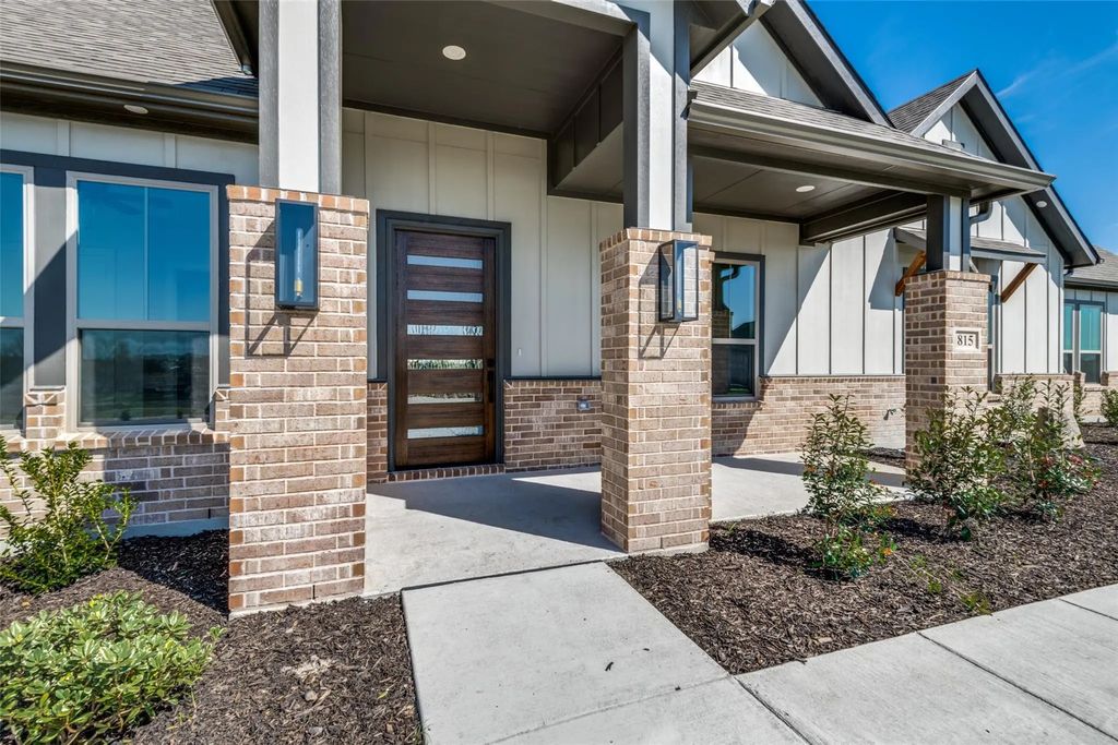 815 Evergreen Way, Nevada