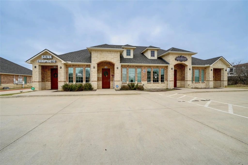 1802 Mansfield Webb Road 106, Mansfield