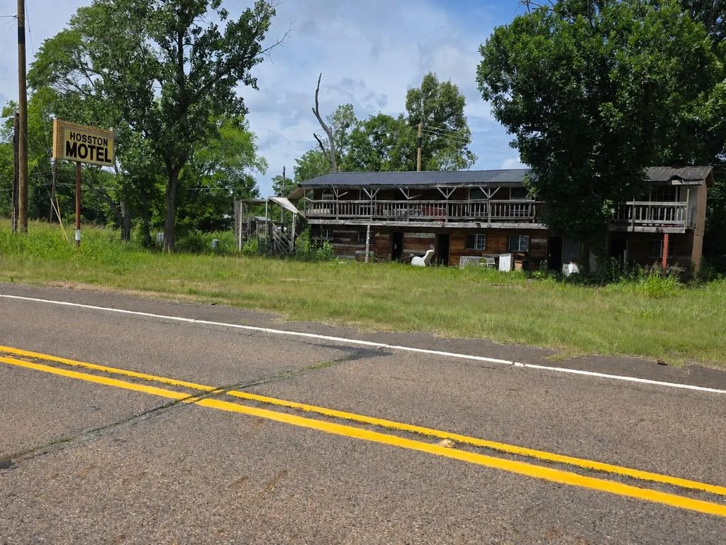 15684 Us-71, Hosston