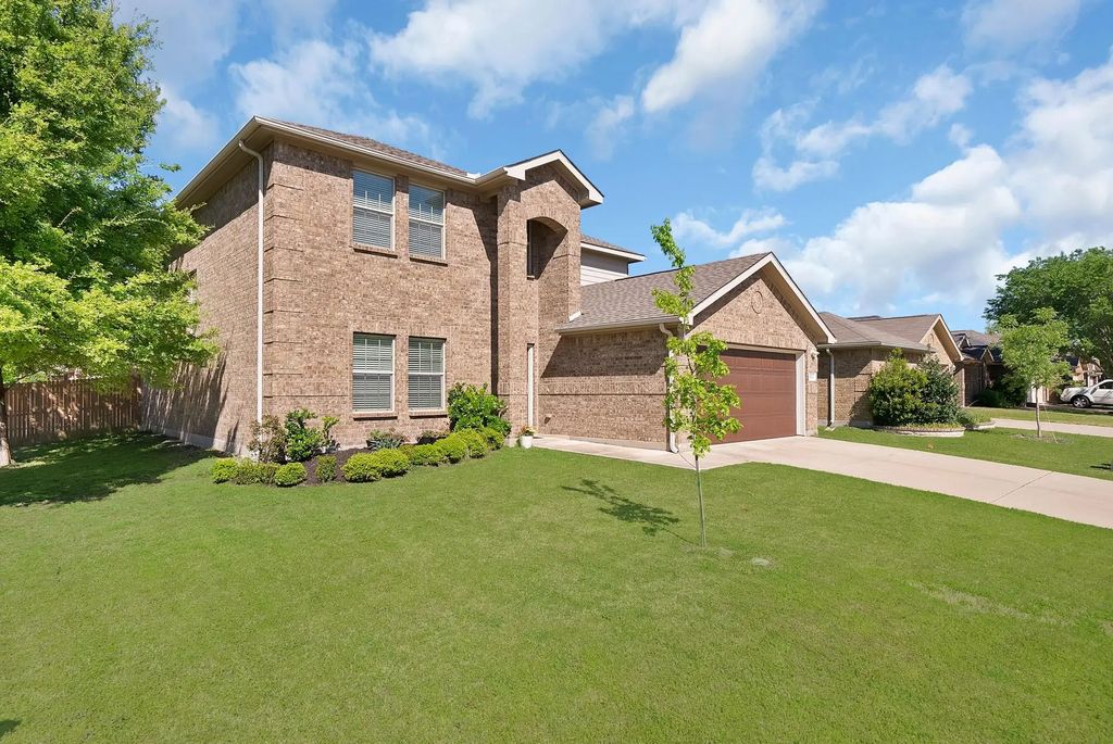 5212 Bluewater Drive, Frisco