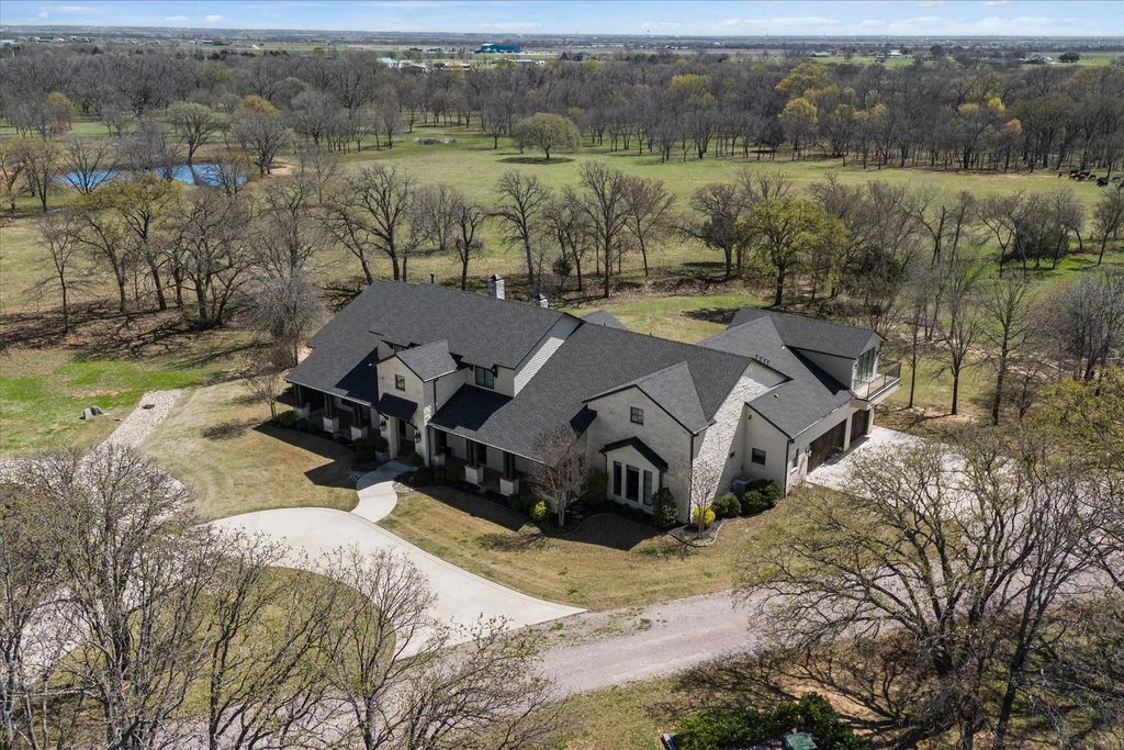 8301 Stephens Ranch Road, Pilot Point