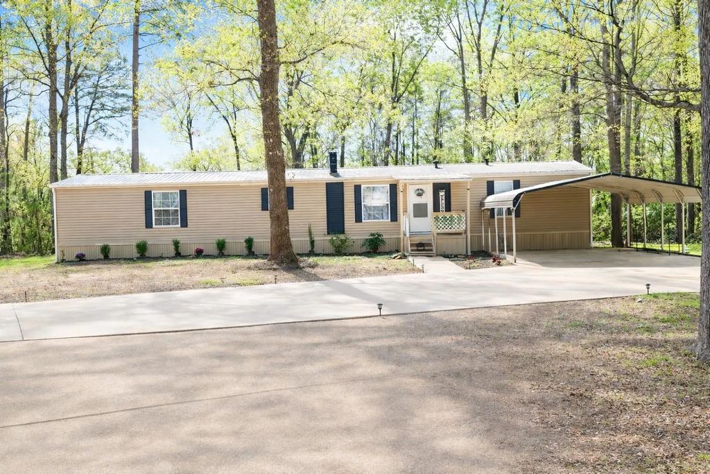 129 Running Deer Lane, Benton