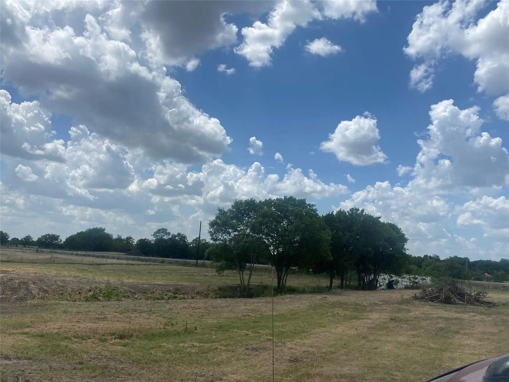 Tract 2 Lyman T. Davis, Corsicana