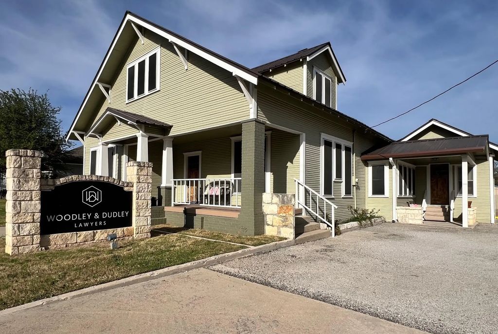 306 N Austin Street, Comanche