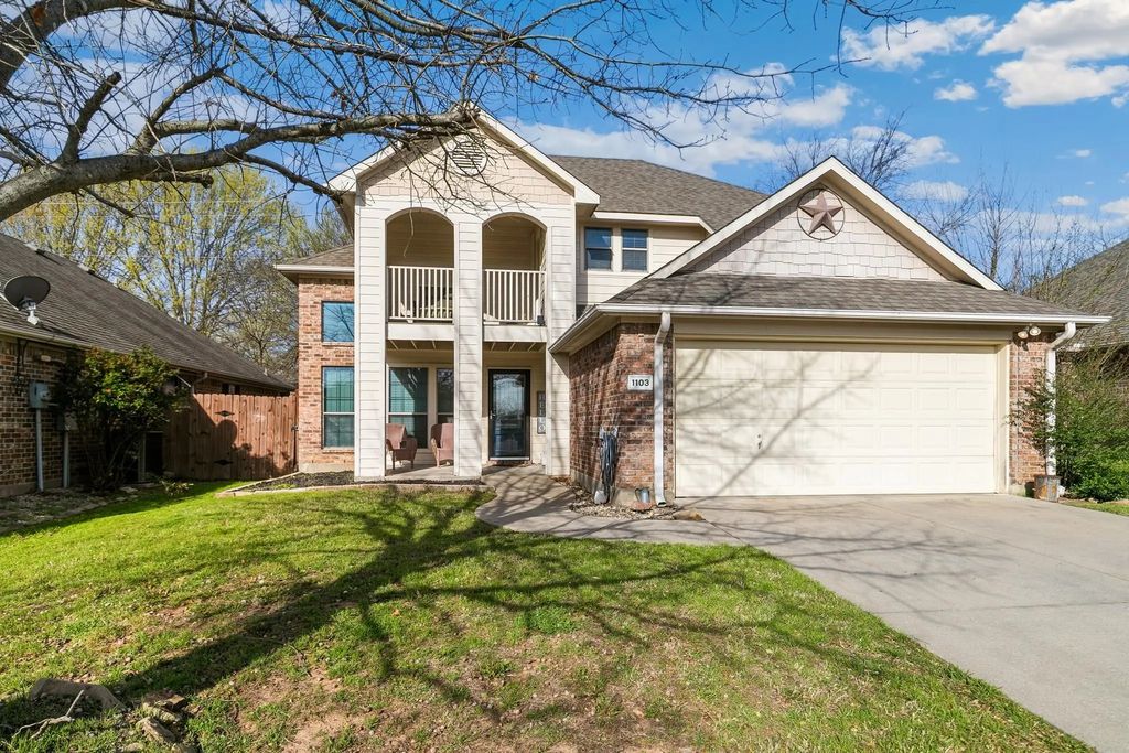1103 Vintage Avenue, Gainesville