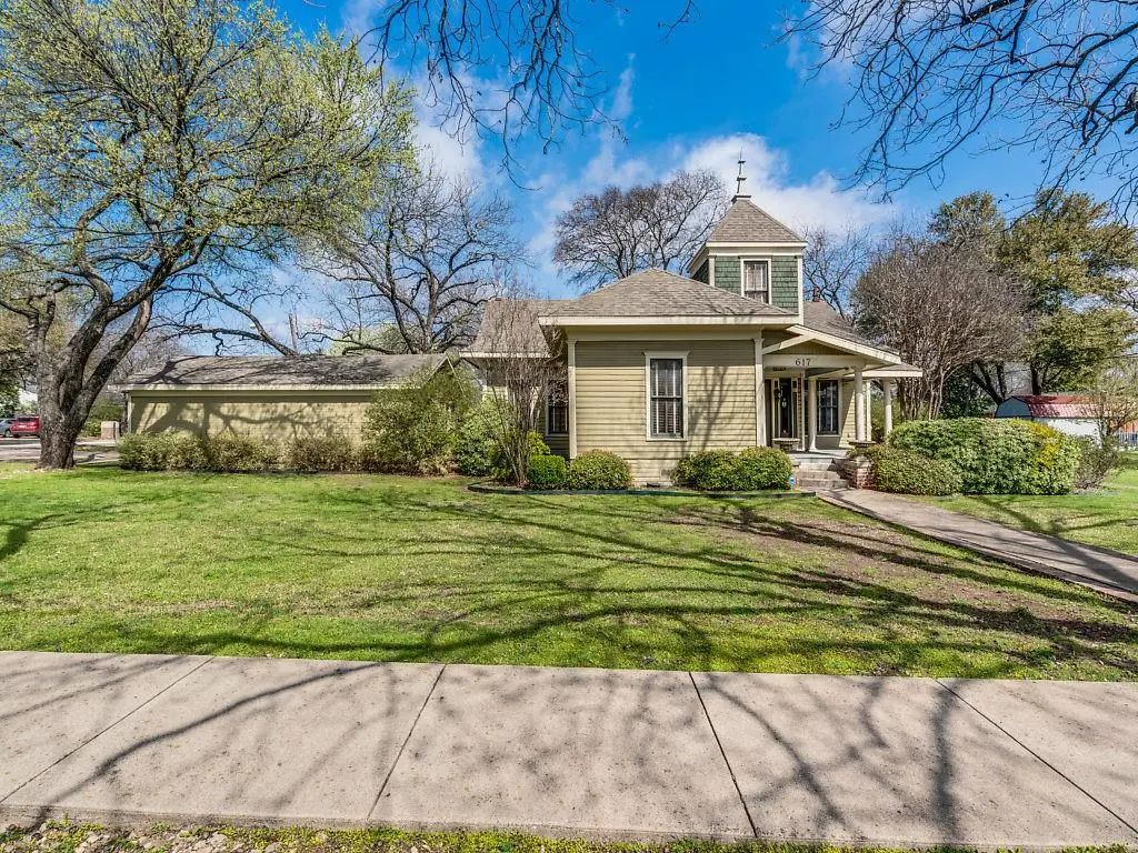 617 W Main Street, Midlothian
