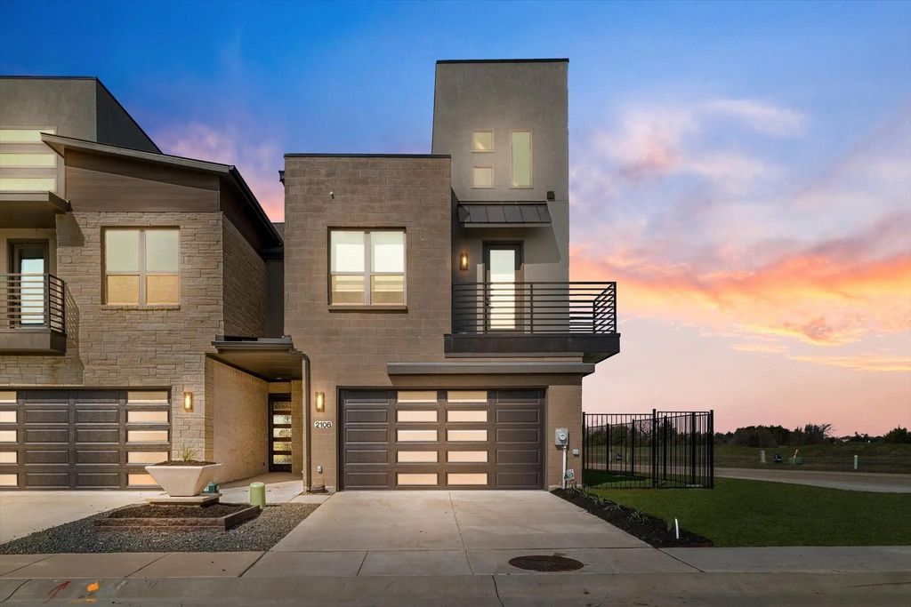 2108 Psalm Circle, Heath
